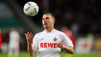 九游电竞官网-法甲VAR语义处理模块提升判罚透明度和公平性，var规则