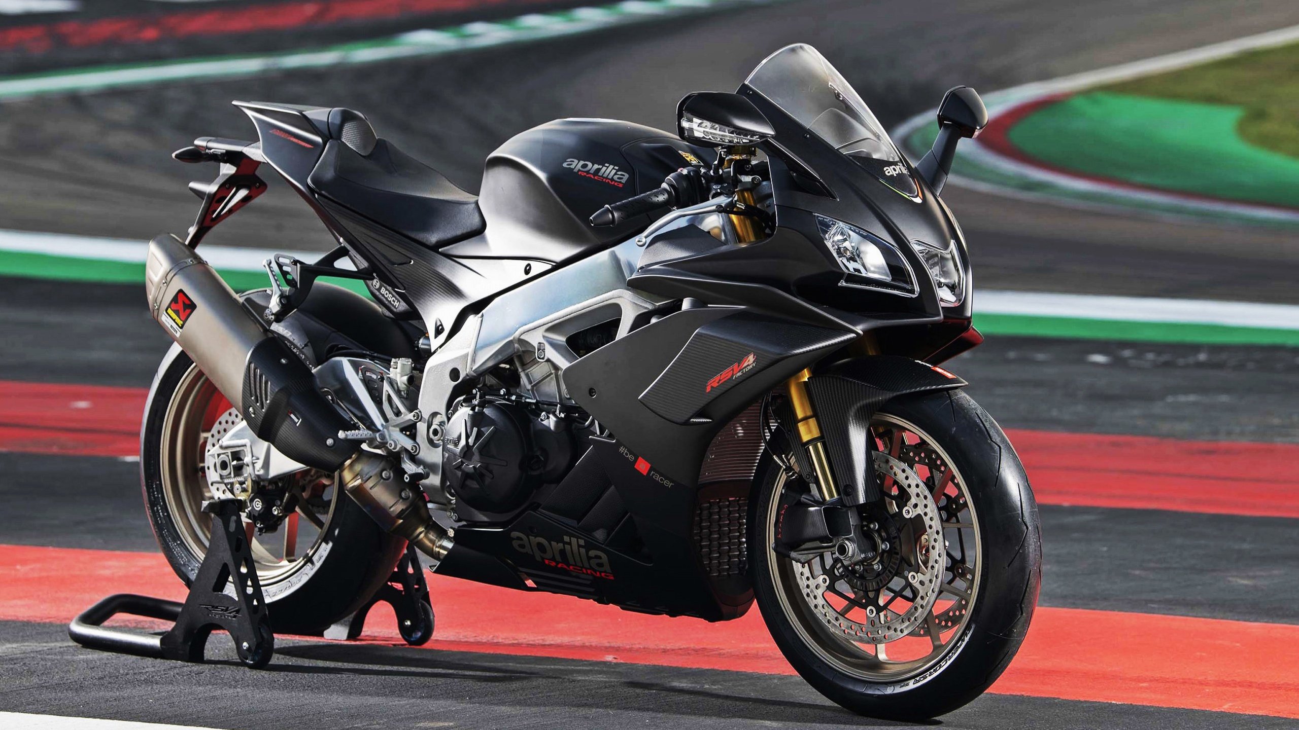 意甲传来好消息,联赛商业价值不断提升,意甲联赛简介