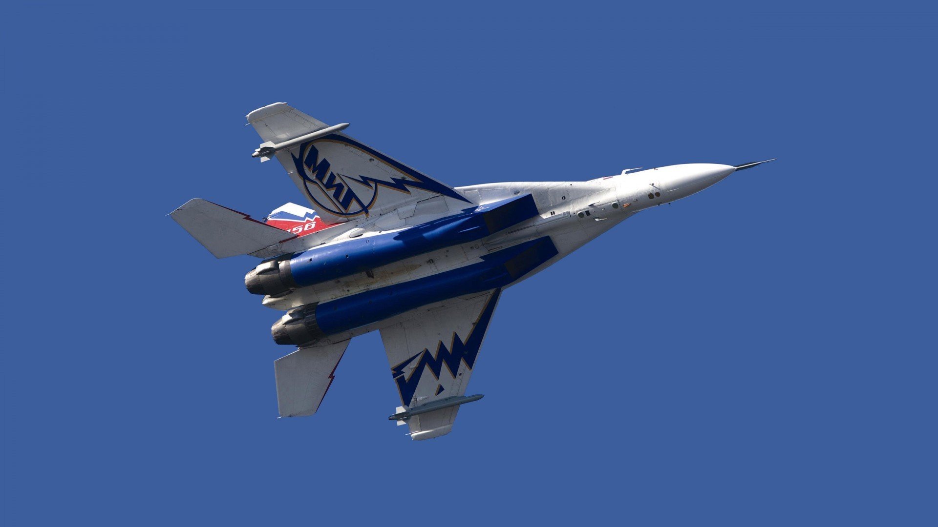 九游官网下载电脑版-塞维利亚客场0-1不敌皇家社会，遭遇两连败，塞维利亚 vs 皇家马德里