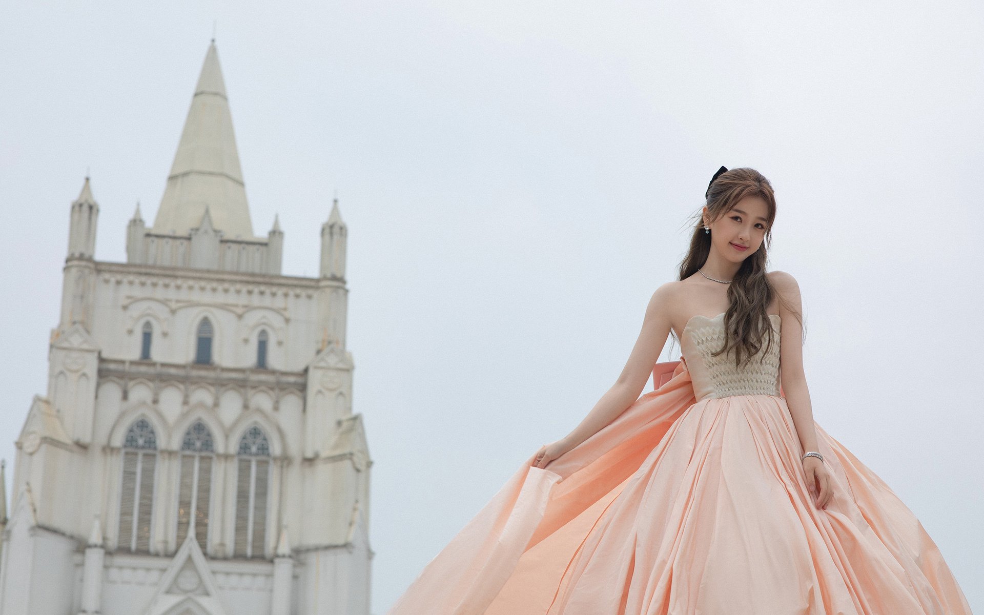 球员个人表现在关键时刻暴露出实力，球员个人简介怎么写