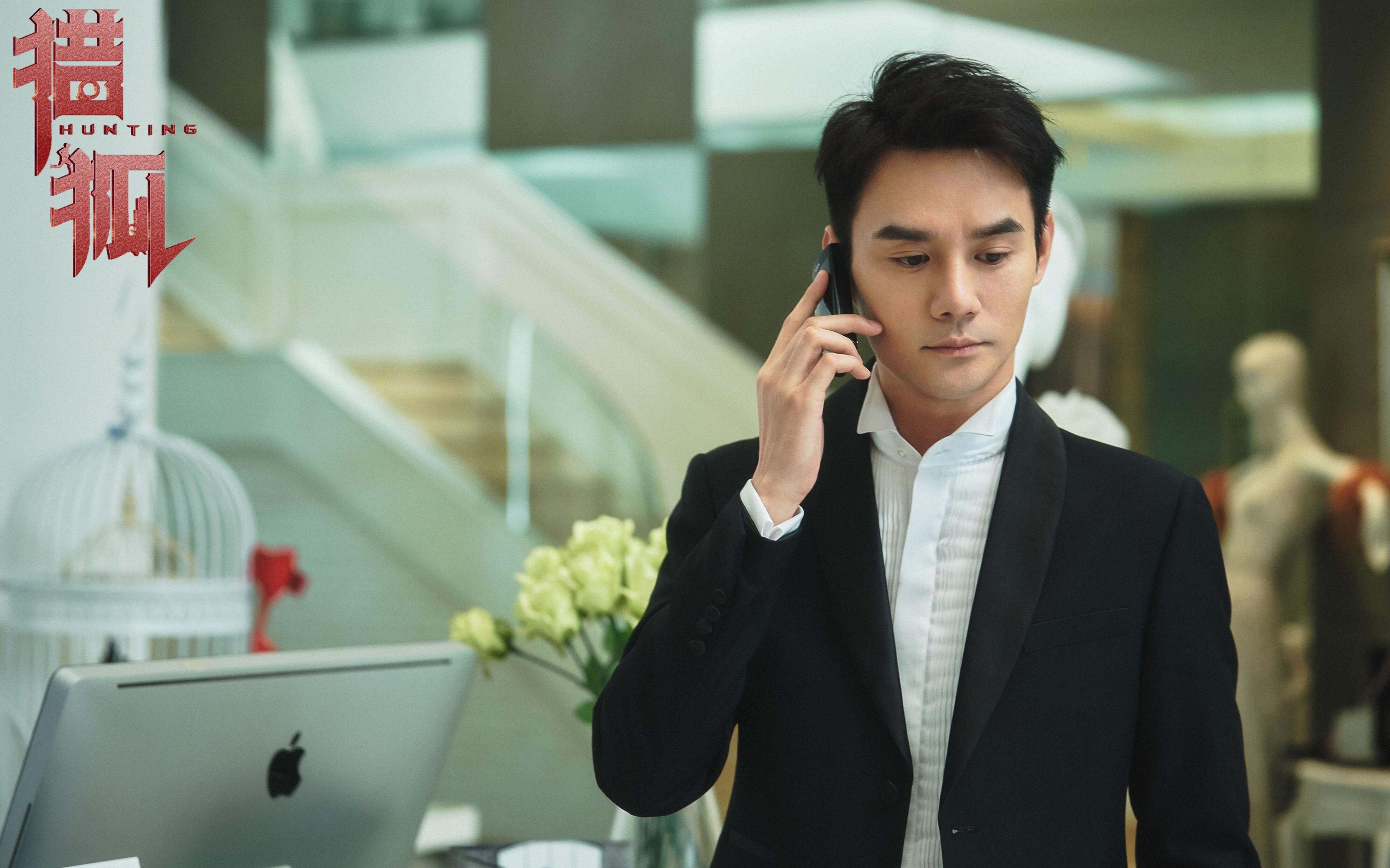 “电动冲浪：东三叉湖赛场迎来水上运动的新时代”