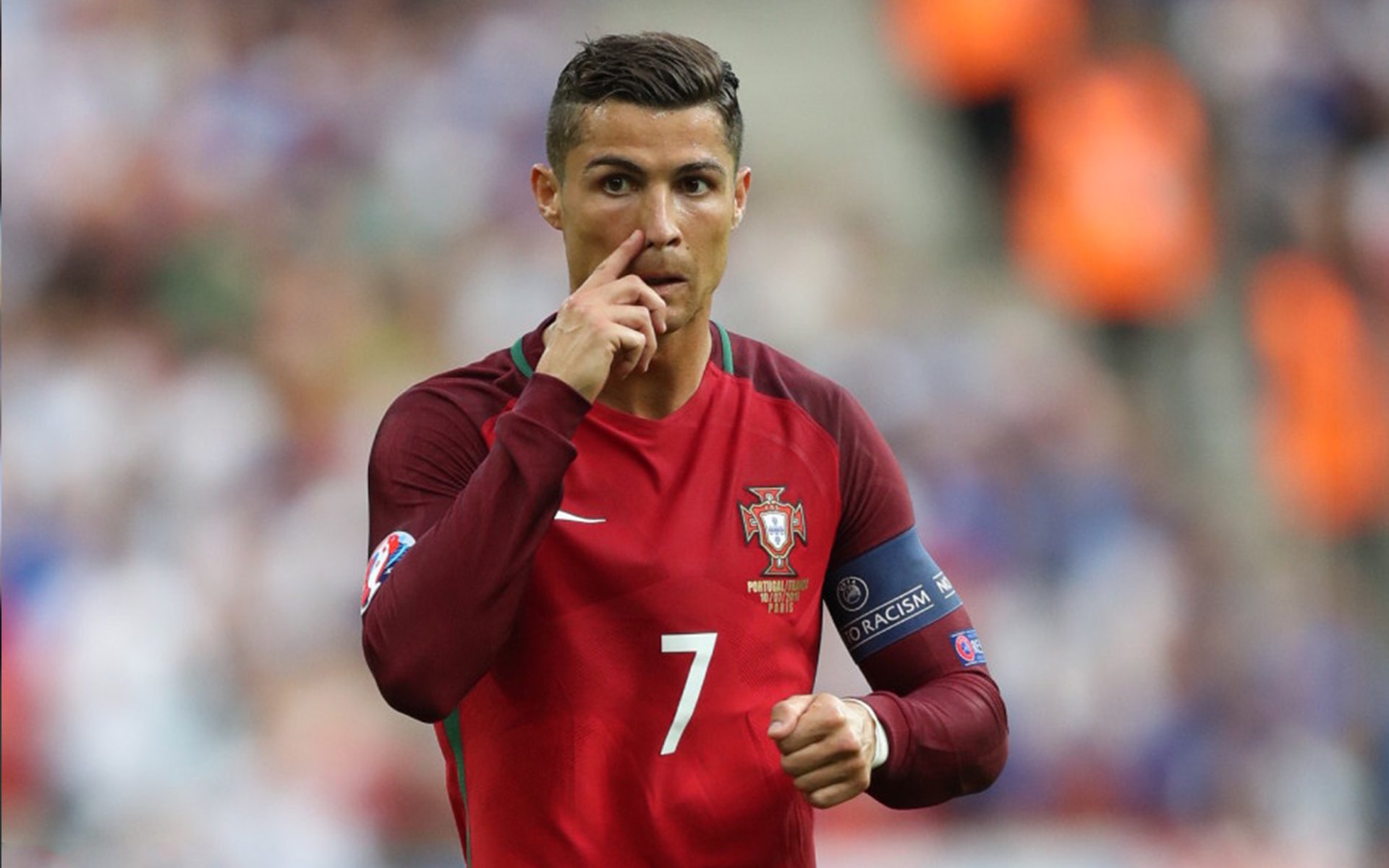 队内气氛需调整，保持正面竞争环境，队伍氛围怎么形容